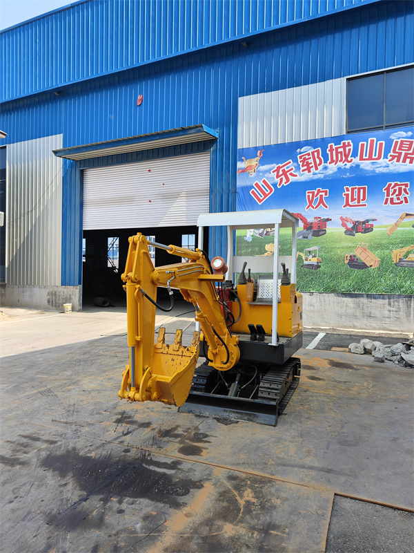 液压挖掘机厂家